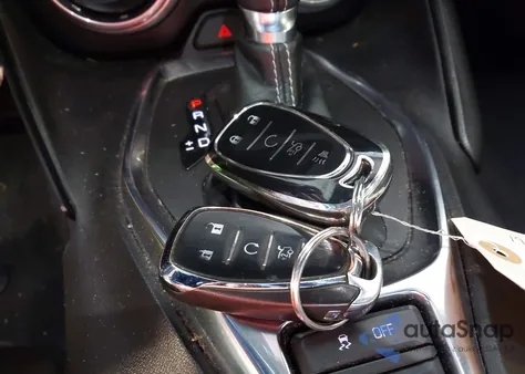 2019 Chevrolet Camaro 1Lt z USA, uszkodzony, nr VIN 1G1FB1RS9K0119451